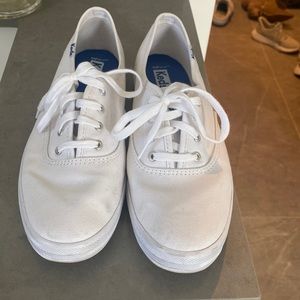 White Keds 7.5
